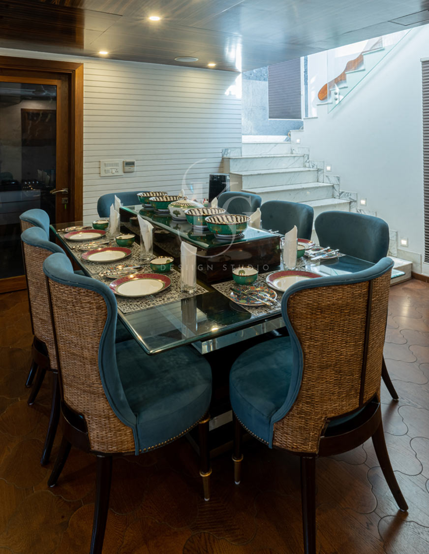 elegant-dining-room-interior-design