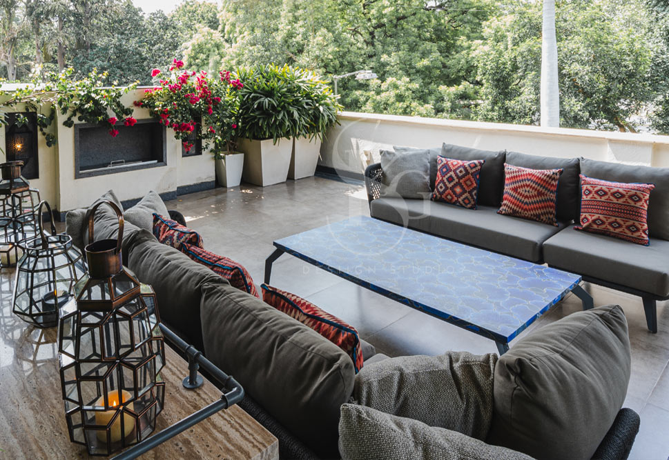 serene-outdoor-terrace-design