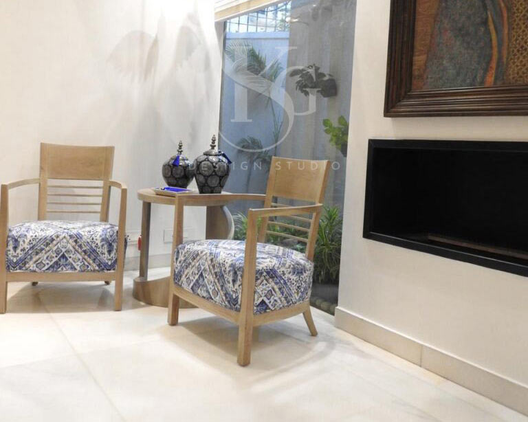 armchairs-sitting-area-design